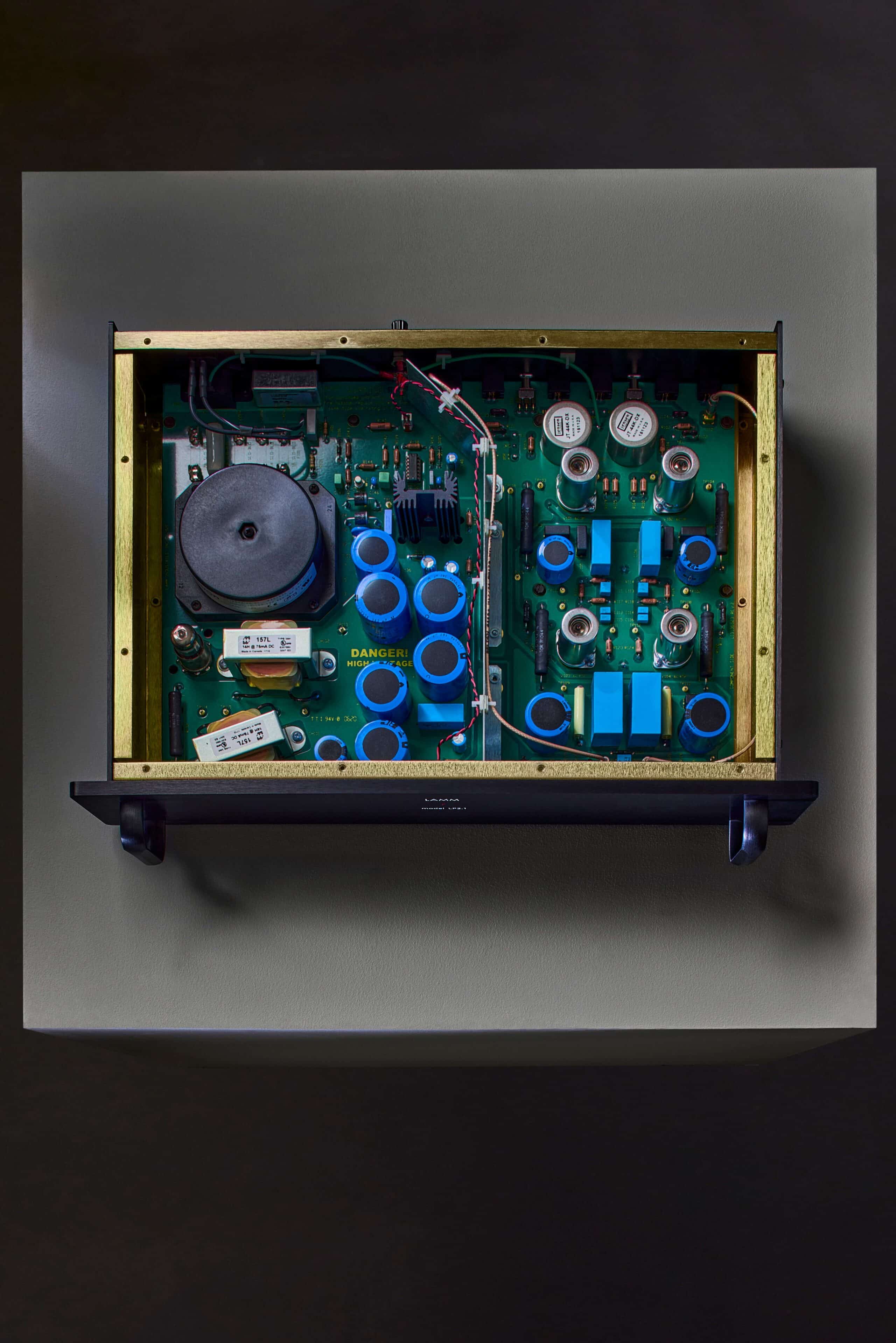LP2.1 Phono Preamplifier | LAMM
